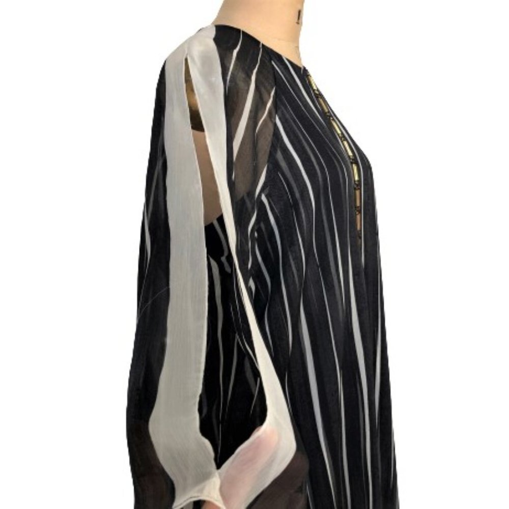 Halston Heritage Striped Crinkle Chiffon square link detail shift dress - Picture 3 of 16